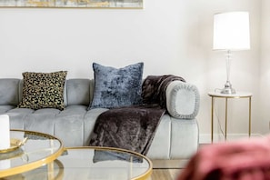 อพาร์ทเมนท์ | 3 ห้องนอน