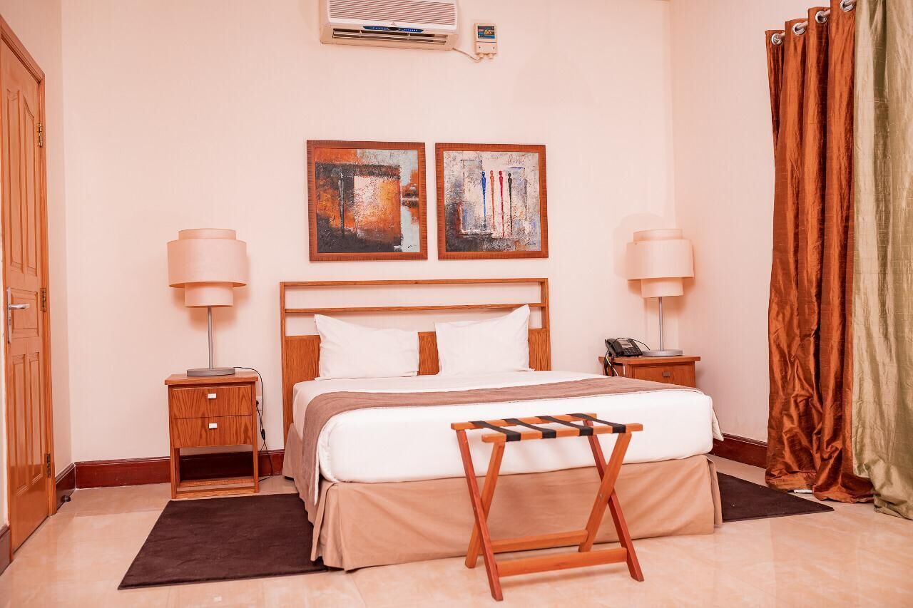 Standard Double Room, Pool View | Desk, laptop workspace, free WiFi