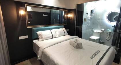 1 Day Car Hotel Batu Gajah