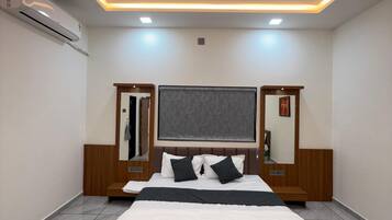 Comfort-dobbeltværelse - byudsigt | Gratis Wi-Fi