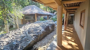 Enceinte de lâhĂ©bergement