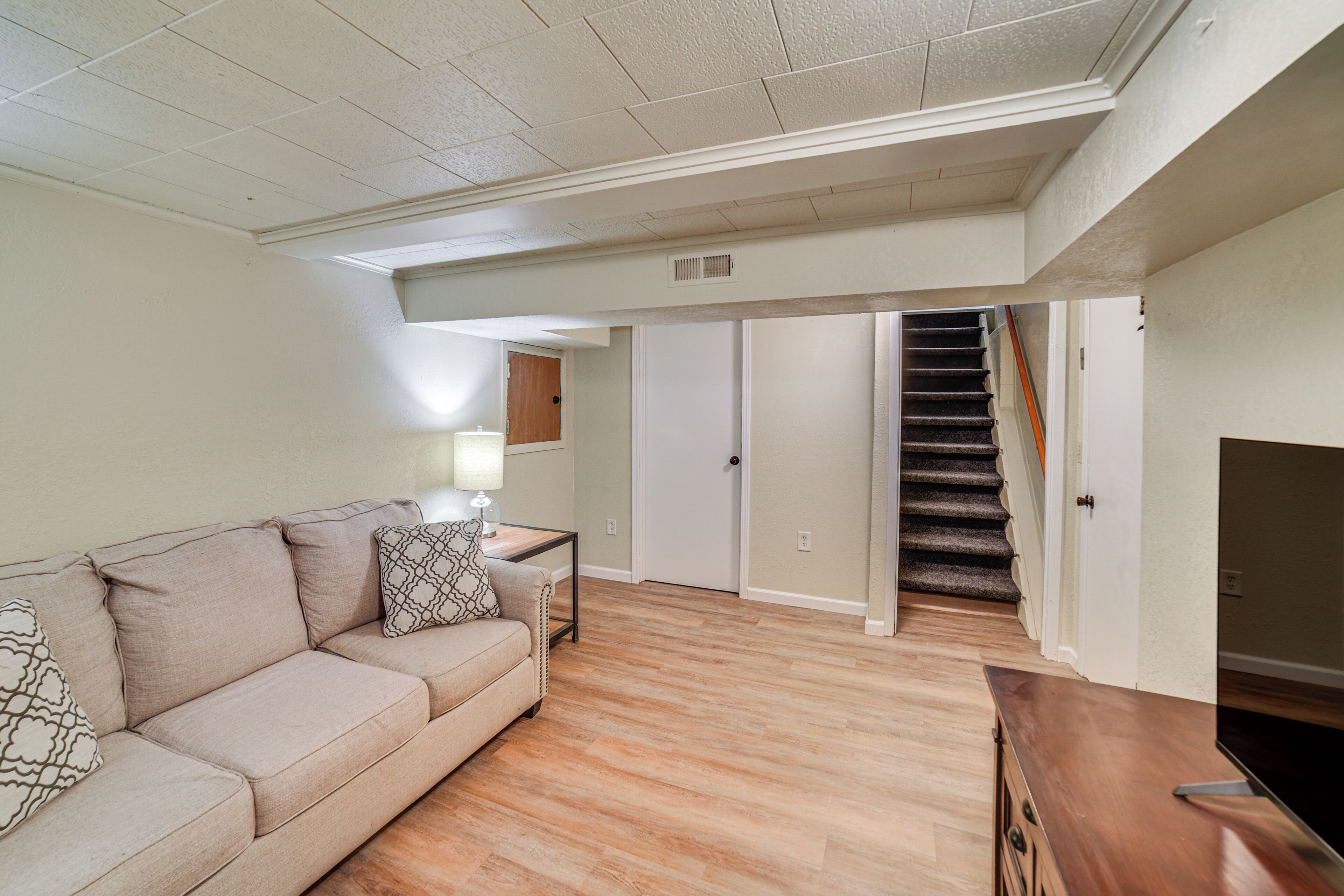 Talo (5 Bedrooms) | Sisätilat