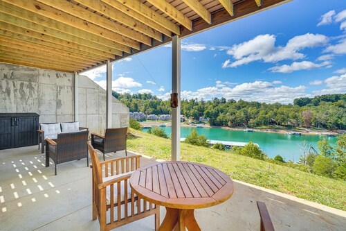 Private Boat Slip, Scenic Views: Norris Lake Condo