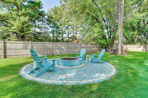 1 Mi to White Bear Lake & Dtwn: Twin Cities Escape