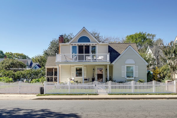 Waterfront Cambridge Cottage: Steps To Marina! - Maryland