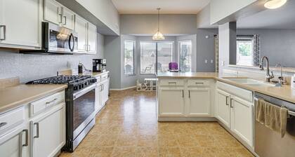 Private Pool & Family Fun: Desert Oasis in Tucson!