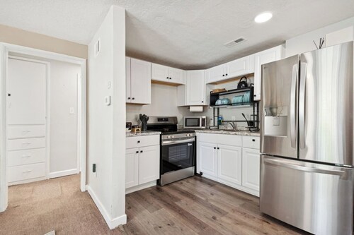 The Cozy Cottage-Near Downtown SLC