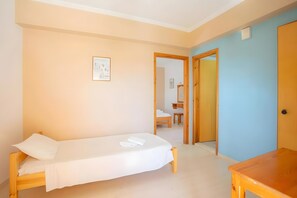 1 bedroom, WiFi, bed sheets - Apartment 'Nidri View B1' with Mountain View, Wi-Fi and Air Conditioning (Nydri)
