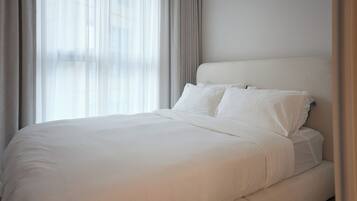 1 bedroom, iron/ironing board, WiFi, bed sheets