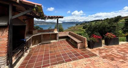 Entire cabin in front of Lake Tota - Villa Benilda