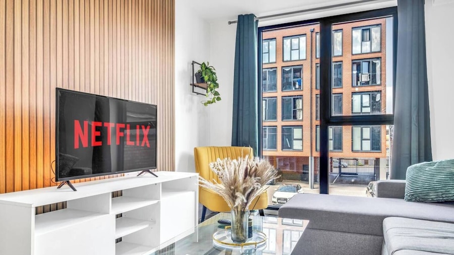 Charming Deritend Apartment With Full Access for Wheelchairs