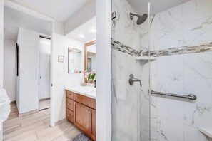 Shower, hair dryer, towels