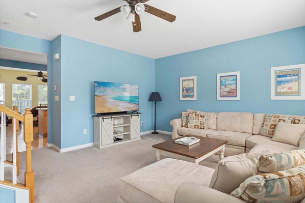 TV - Creekside Getaway - Stay for 10 (Millville)
