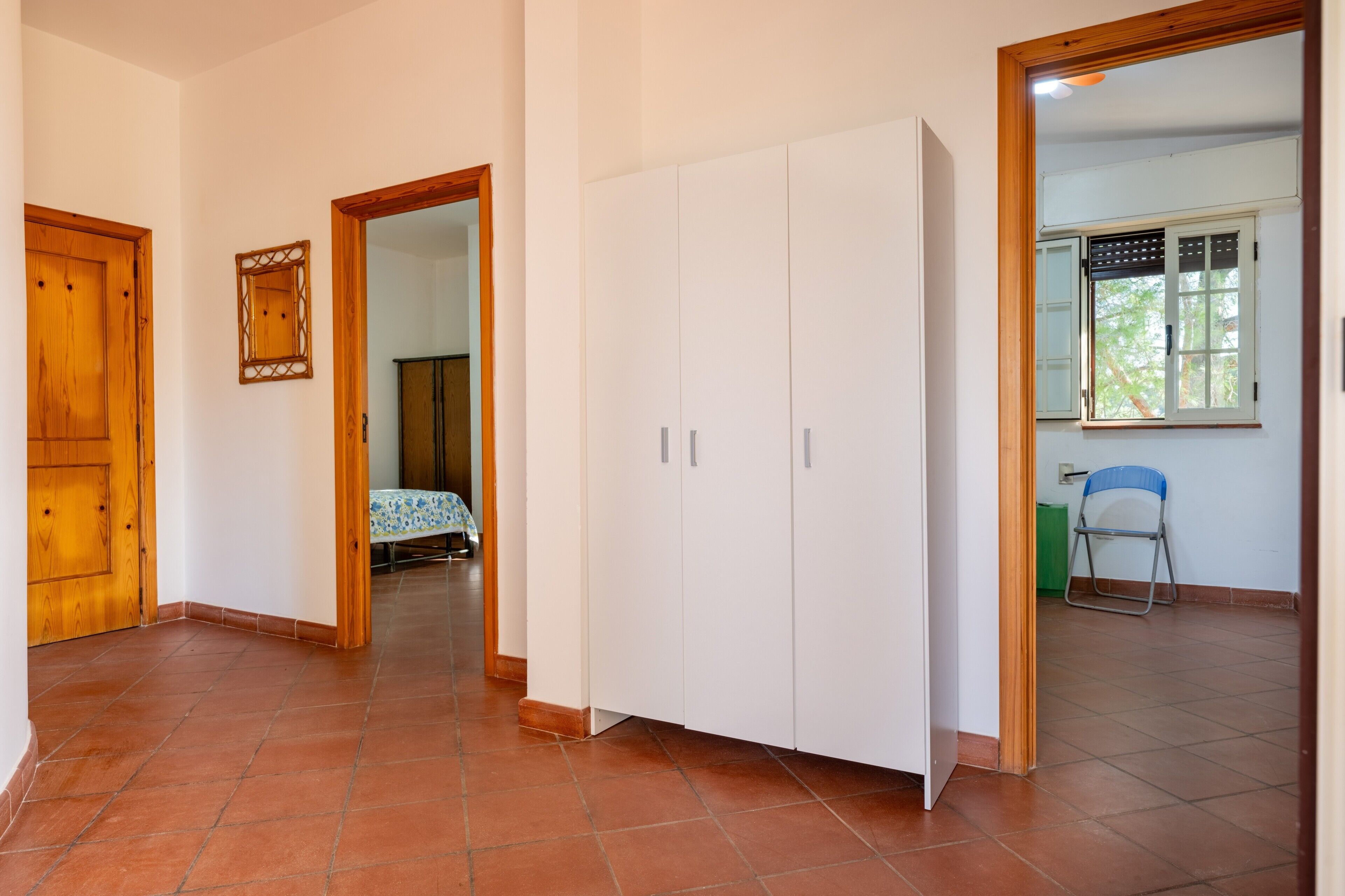 3 chambres, fer et planche à repasser, draps fournis