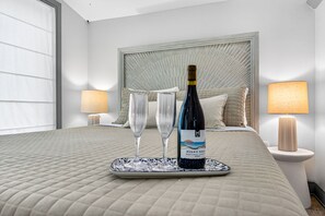 4 habitaciones, tabla de planchar con plancha y wifi gratis 