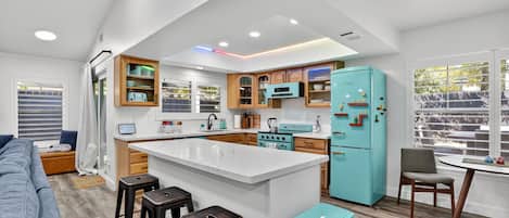 Huis, 3 slaapkamers | Privékeuken | Een koelkast, een oven, een koffiezetapparaat/waterkoker