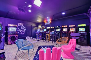 House, 3 Bedrooms | Casino