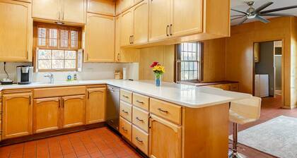 Spacious 4BR Retreat w/ Pool, Spa & Private Yard in Oroville