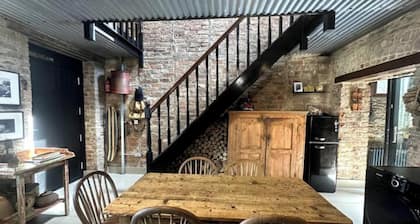Cool Loft Meets Irish Cottage & Sauna Wicklow Town