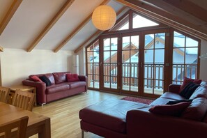 TV - Jana 5 - Four Bedroom Apartment, Sleeps 8 (Rauris)