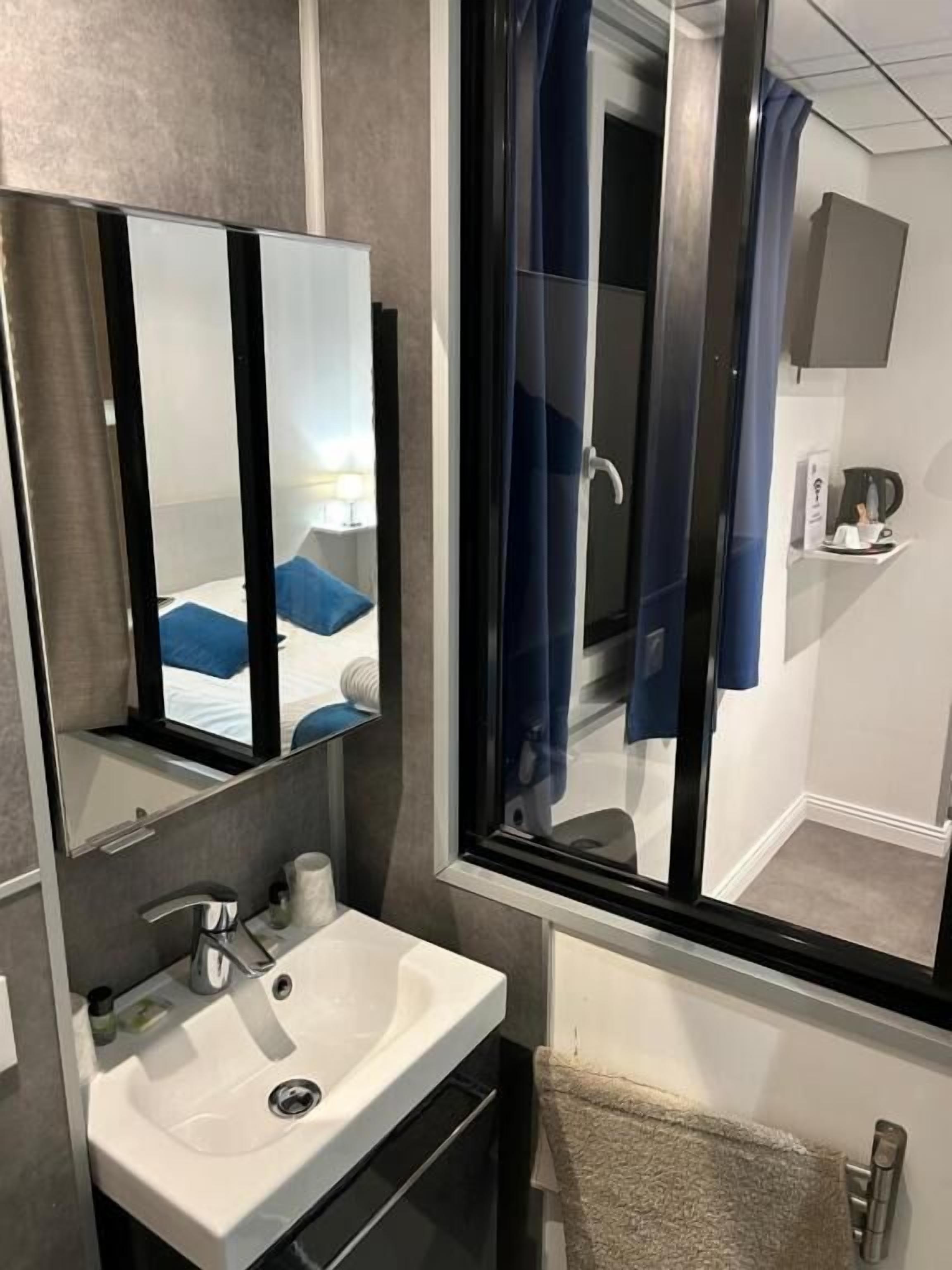 Habitación clásica doble, vistas al mar | Baño