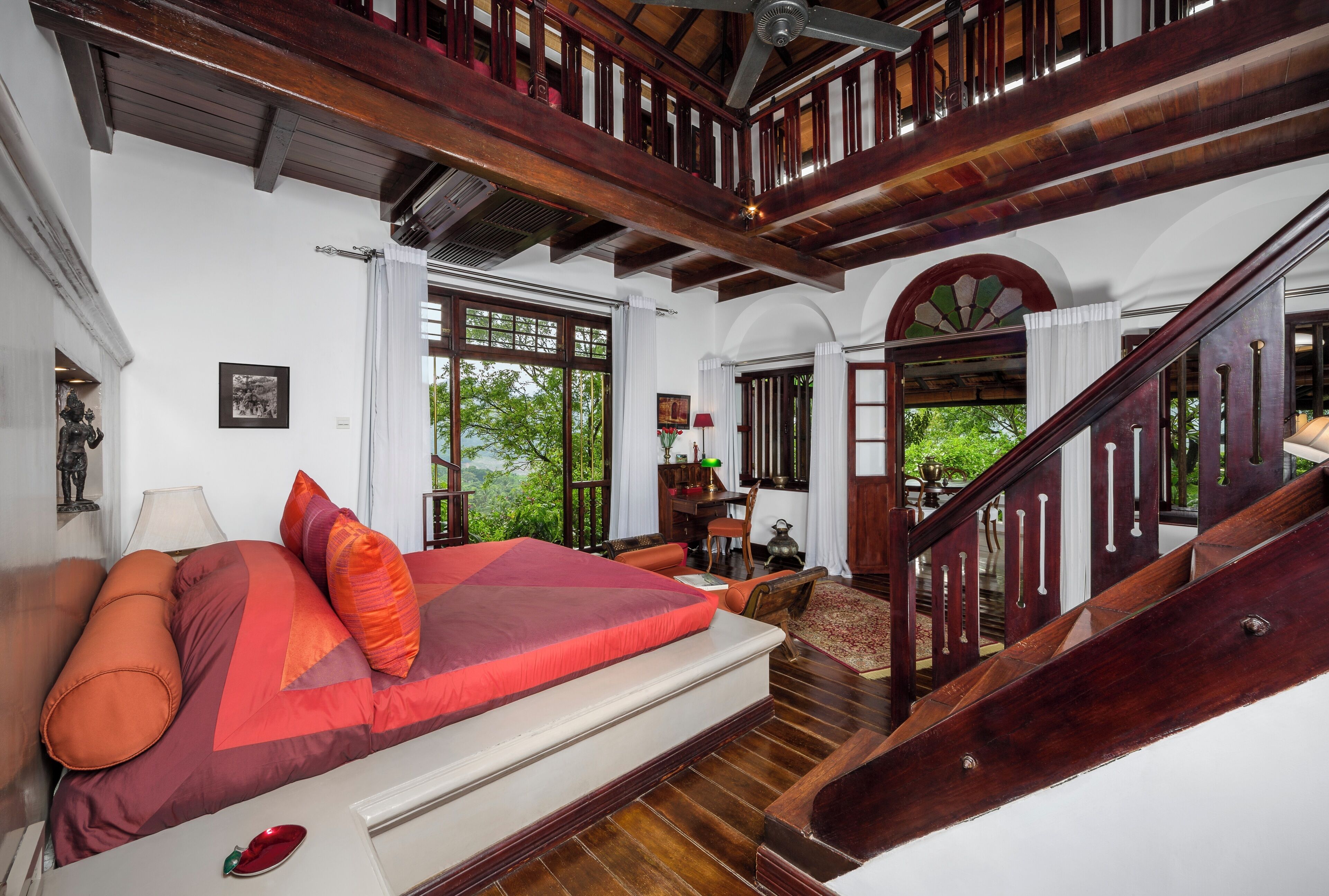 奢华套房, 湖景