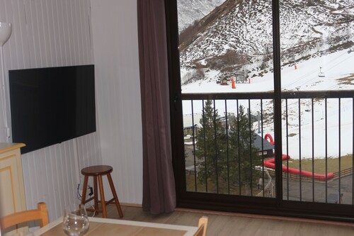 Newly renovated apartment at the foot of the Peyragudes slopes, Agudes side
