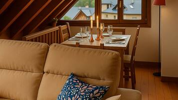 公寓, 3 間臥室, 山景 | 起居區