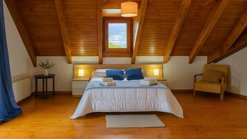 Căn hộ, 3 phòng ngủ, quang cảnh núi