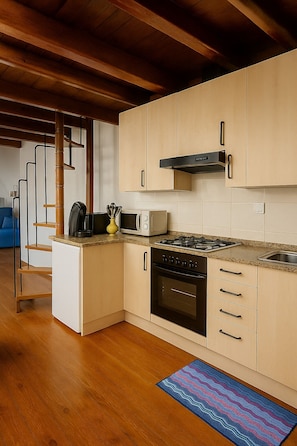 Departamento, 3 habitaciones, vista a la montaña | Cocina privada