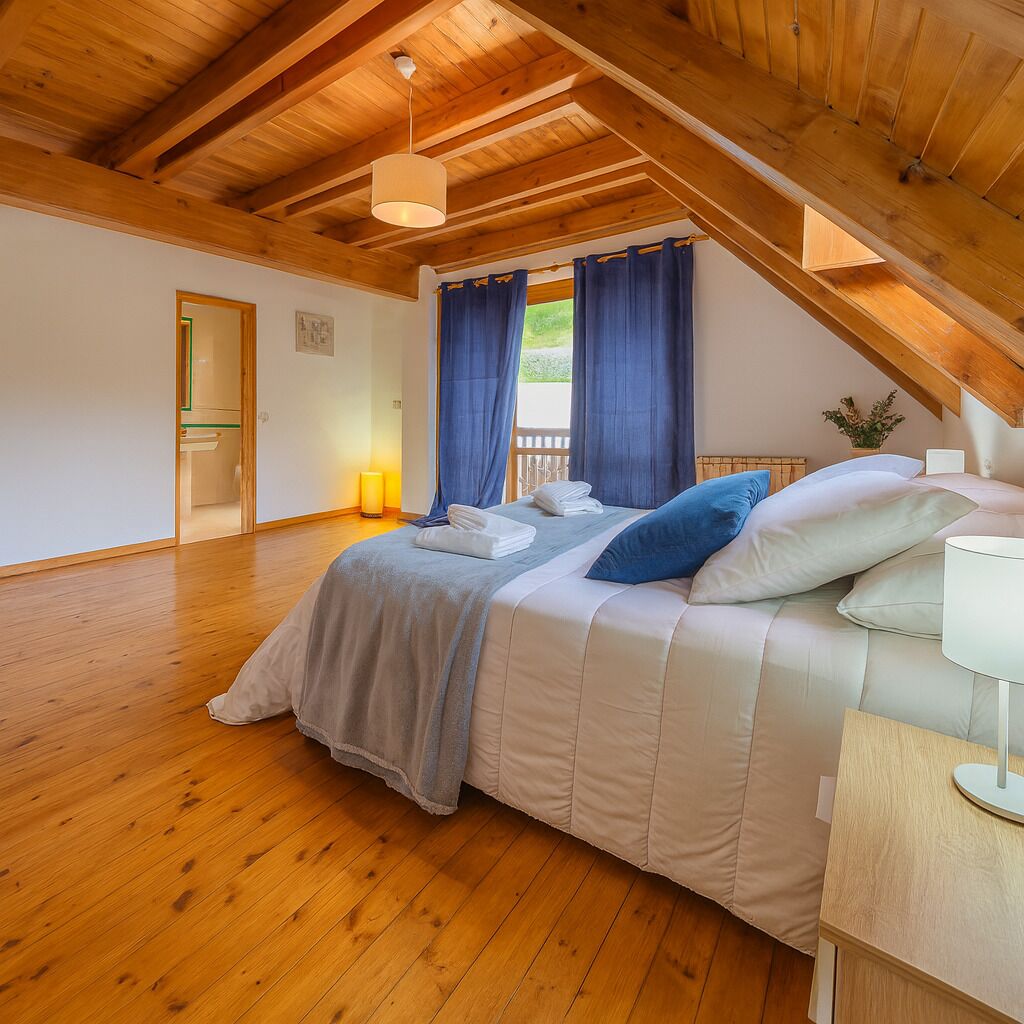 Apartamento, 3 habitaciones, vistas a la montaña | Ropa de cama