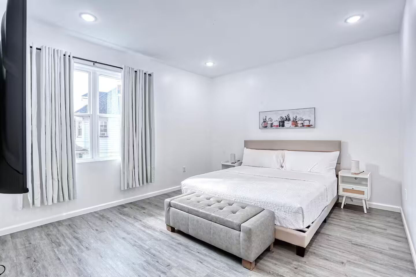 3 chambres, fer et planche à repasser, Wi-Fi, draps fournis
