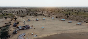 Golden Sands Desert Camp and Resort