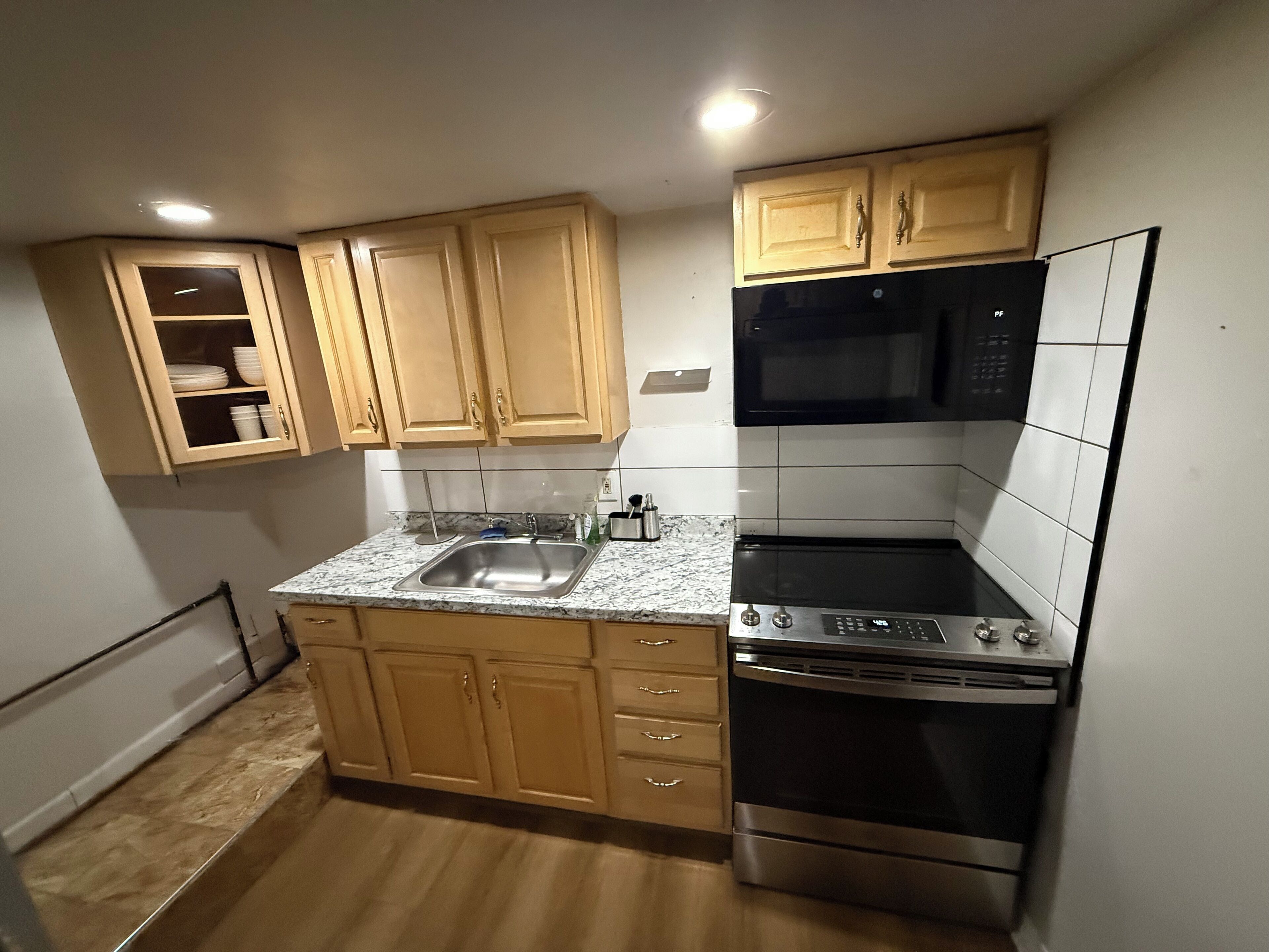 Microwave, oven, stovetop