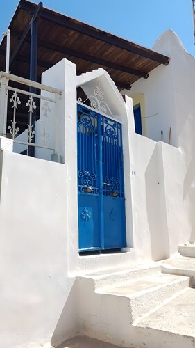 Ferienhaus 'Hippokrates' mit Bergblick, WLAN und Klimaanlage