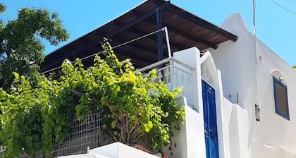 Holiday Home 'Hippocrates' with Mountain View, Wi-Fi and Air Conditioning