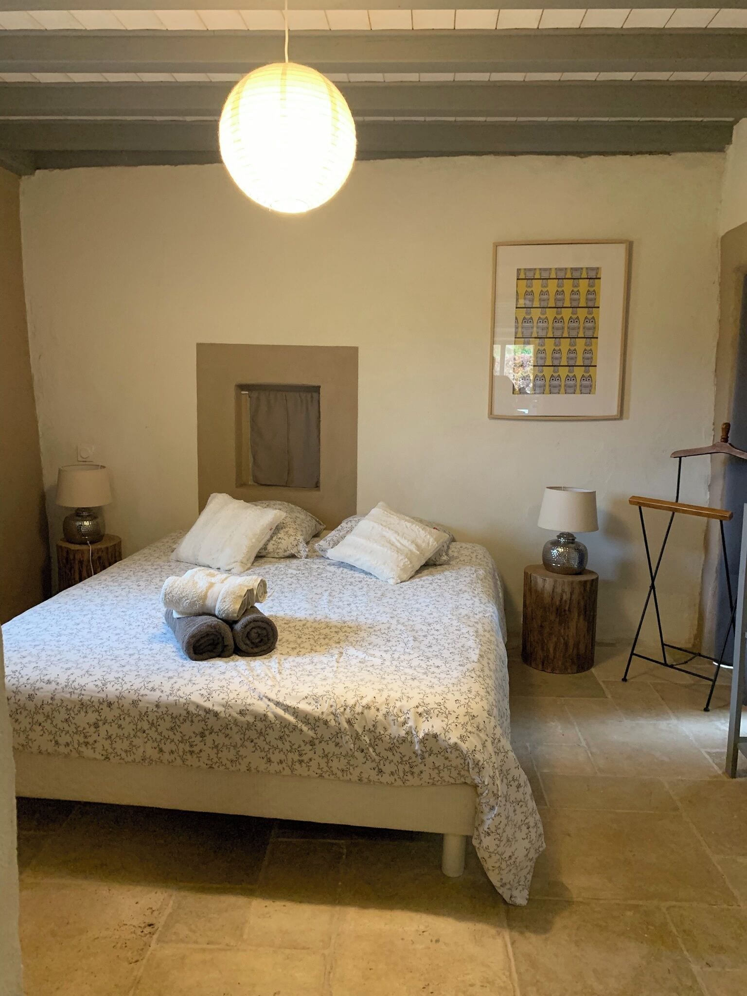 Strykejern/-brett, barnesenger (inkludert) og wi-fi (inkludert)