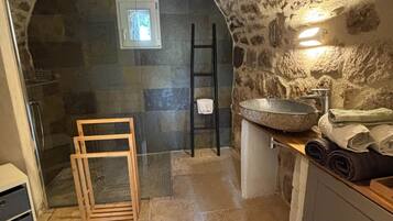 Comfort Cottage, Garden View | Bathroom