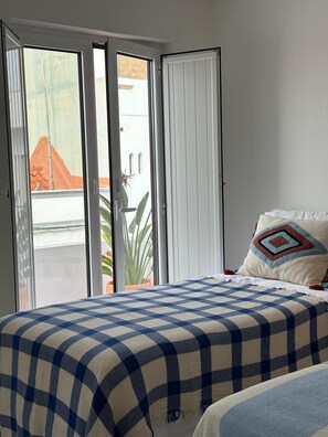 2 Schlafzimmer, Bügeleisen/Bügelbrett, Internetzugang, Bettwäsche