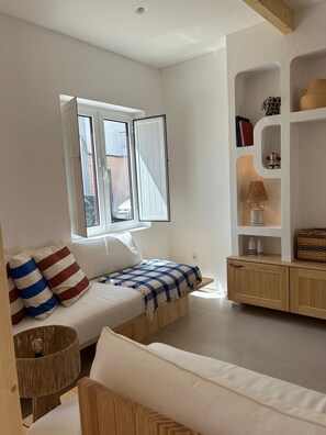 TV - Casa Dar'Alma (Vila Real de Santo Antonio)