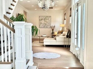Interior - Elegant Garden District 4 Bedroom Home in New Orleans (New Orleans)
