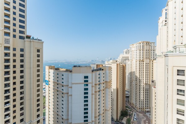Exterior - Panoramic Sea & Canal Views from High-Floor 2BR, Steps from Tram & Marina Beach (Dubai)