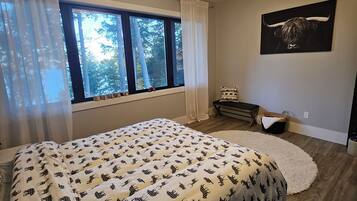 6 bedrooms, free WiFi, bed sheets