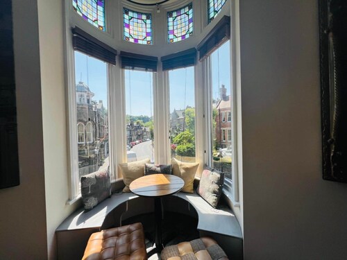 Pet Friendly - Victoria Apartment in Matlock