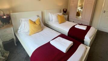 2 bedrooms, free WiFi