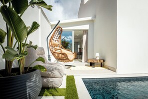 Outdoor pool, a heated pool - New and Luxurious Villa Los Olivos  (Adeje)