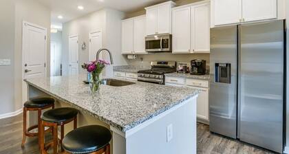 Luxurious convenient Greenville townhome