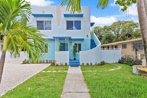 Exterior - ° Celeste House  Enjoy Caribbean  2 BR APT (Miami)