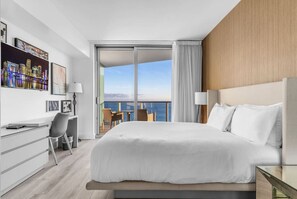 2 habitaciones, escritorio, tabla de planchar con plancha y wifi 