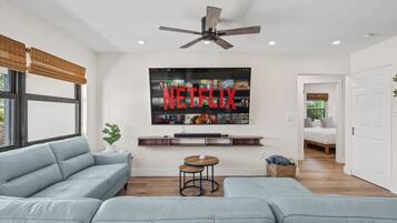Smart TV, stereo